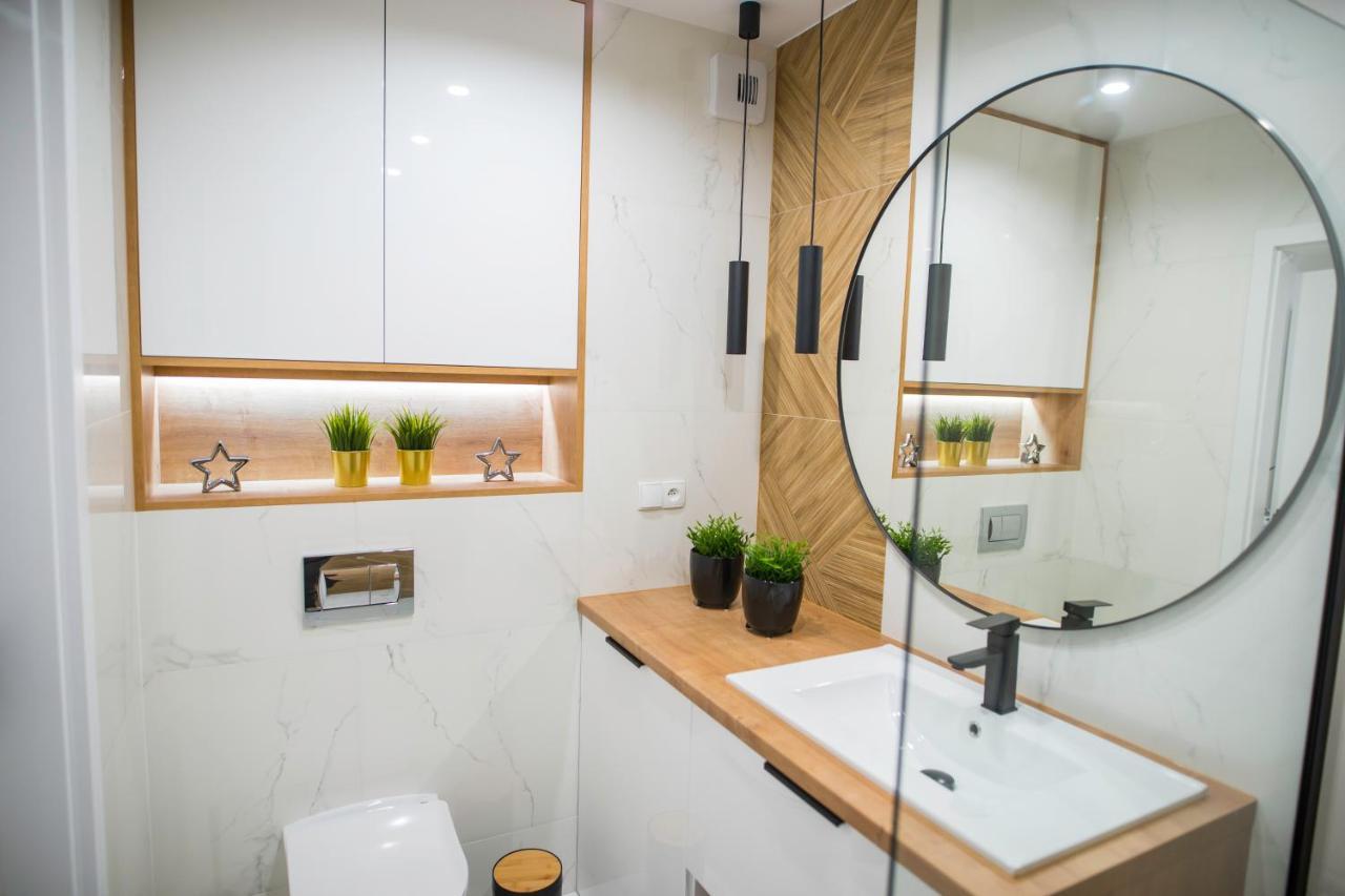 Nowoczesny Apartament Ludova Biskupiec  Exteriör bild