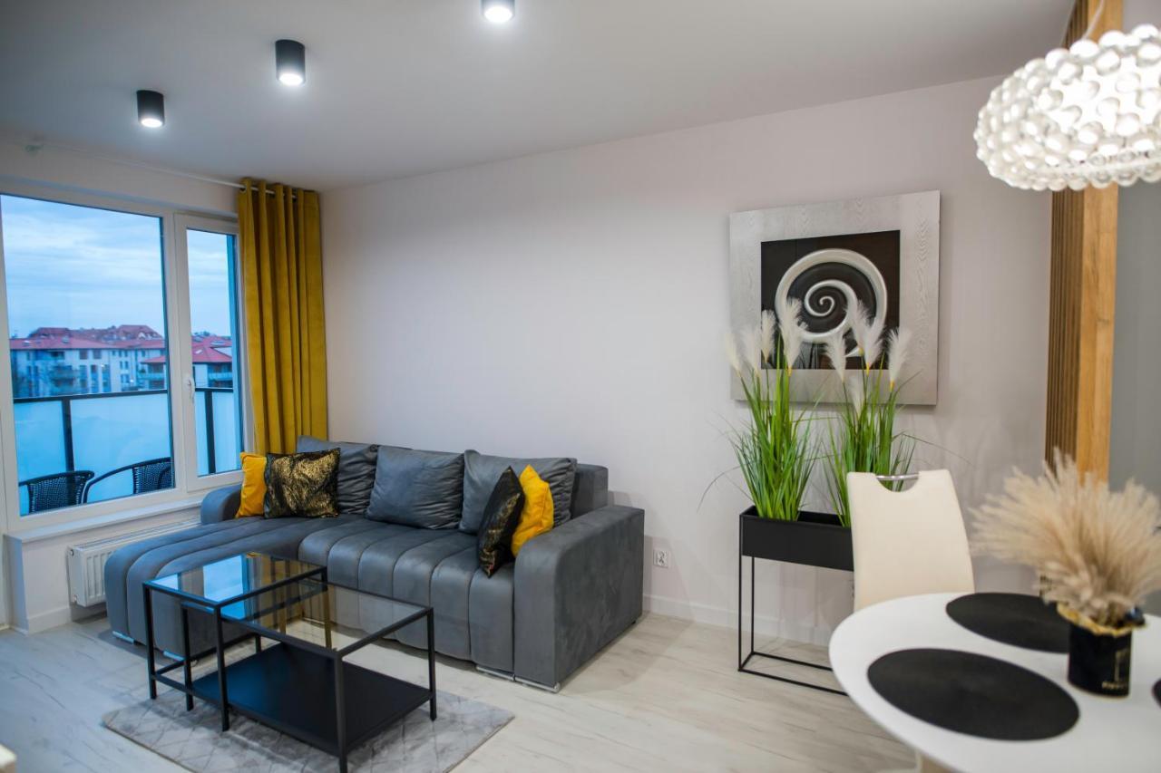 Nowoczesny Apartament Ludova Biskupiec  Exteriör bild