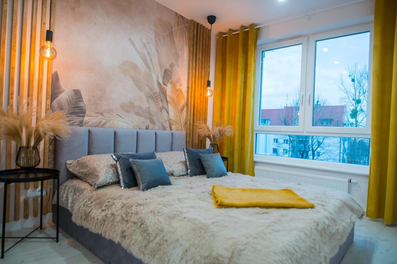 Nowoczesny Apartament Ludova Biskupiec  Exteriör bild