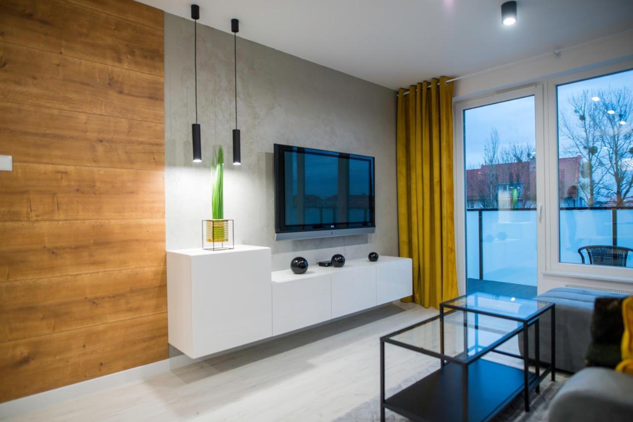 Nowoczesny Apartament Ludova Biskupiec  Exteriör bild